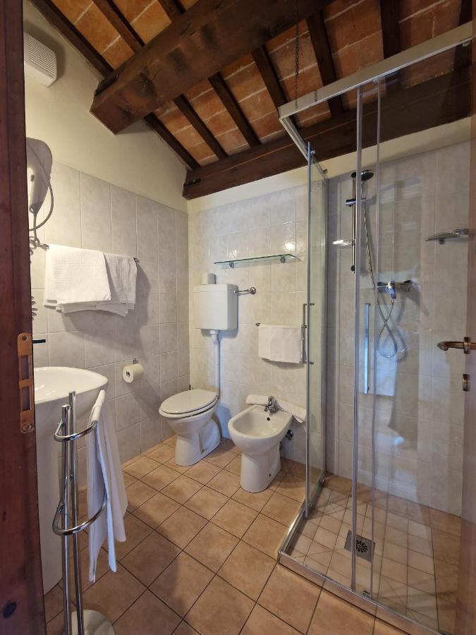 Agriturismo E Cantina La Sabbiona Фаэнца Экстерьер фото