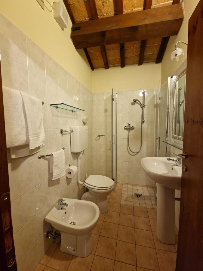 Agriturismo E Cantina La Sabbiona Фаэнца Экстерьер фото